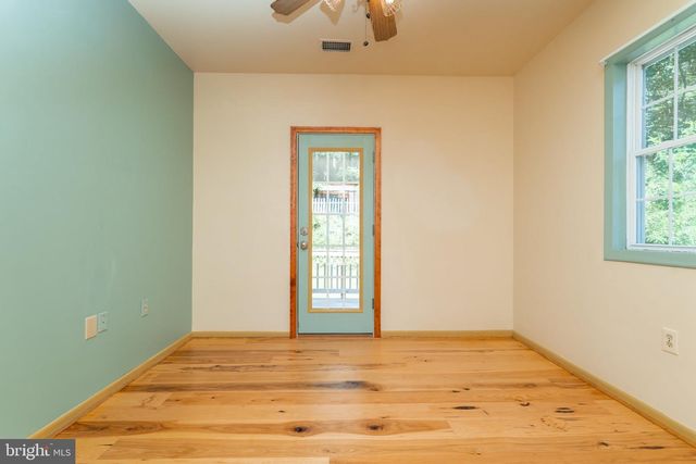 2806 HARPERS FERRY RD, Sharpsburg, MD 21782