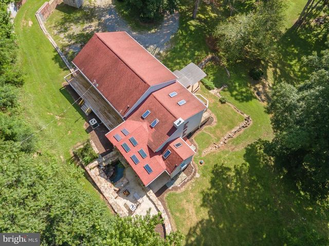 2806 HARPERS FERRY RD, Sharpsburg, MD 21782