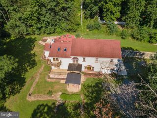 2806 HARPERS FERRY RD, Sharpsburg, MD 21782