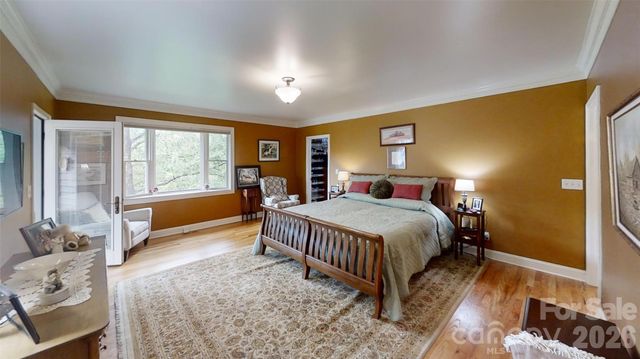 518 Forest Ridge Drive, Mars Hill, NC 28754