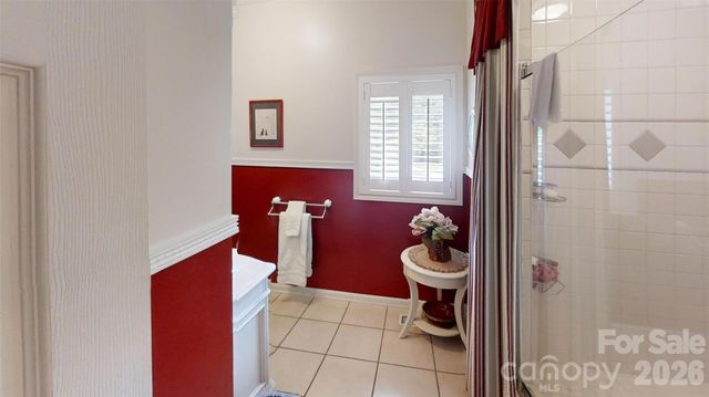 518 Forest Ridge Drive, Mars Hill, NC 28754
