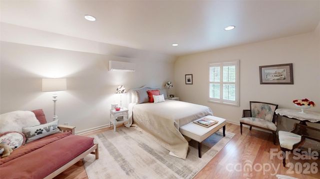 518 Forest Ridge Drive, Mars Hill, NC 28754