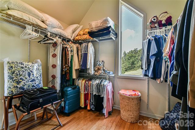 518 Forest Ridge Drive, Mars Hill, NC 28754