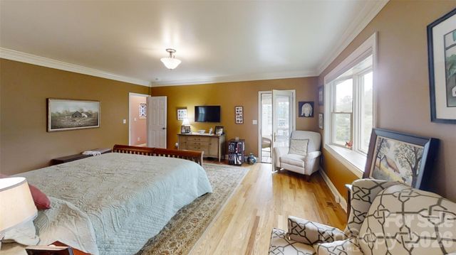 518 Forest Ridge Drive, Mars Hill, NC 28754