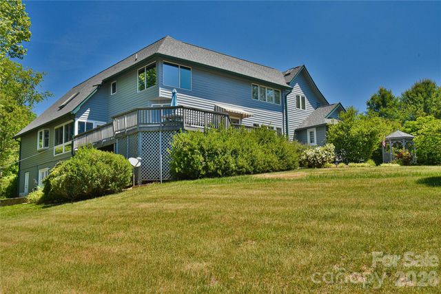 518 Forest Ridge Drive, Mars Hill, NC 28754