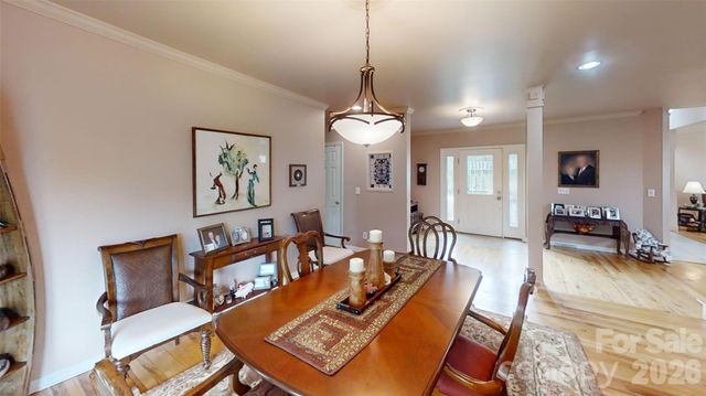 518 Forest Ridge Drive, Mars Hill, NC 28754