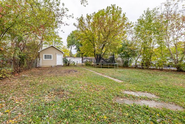 2318 Gideon Avenue, Zion, IL 60099