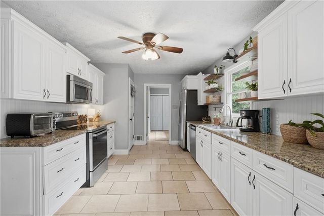 870 Springtime Drive, Lawrenceville, GA 30043