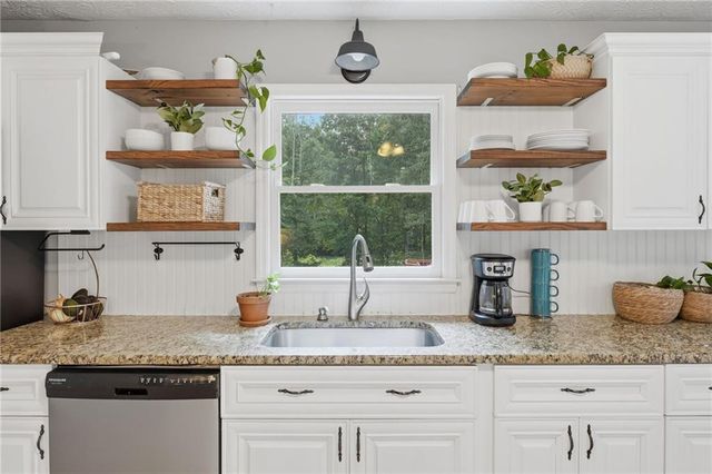 870 Springtime Drive, Lawrenceville, GA 30043