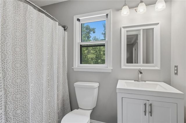 870 Springtime Drive, Lawrenceville, GA 30043