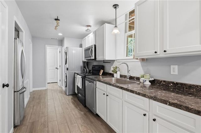 870 Springtime Drive, Lawrenceville, GA 30043