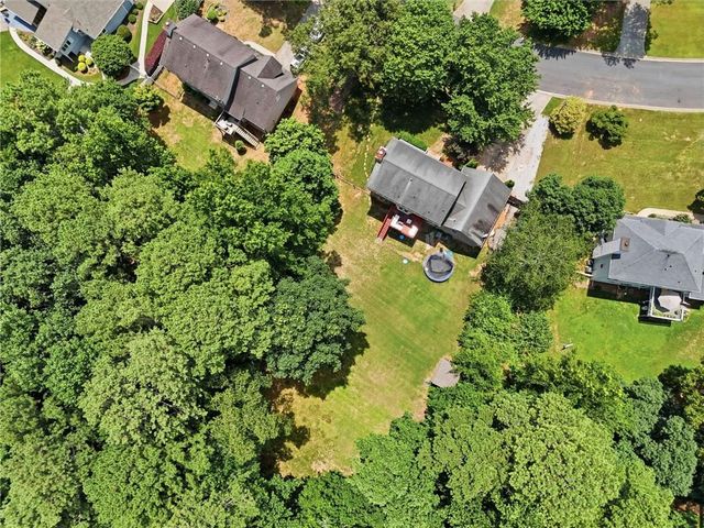 870 Springtime Drive, Lawrenceville, GA 30043