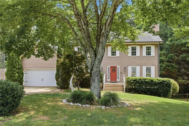 870 Springtime Drive, Lawrenceville, GA 30043