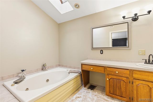 19 Millar Place, Lockport City, NY 14094