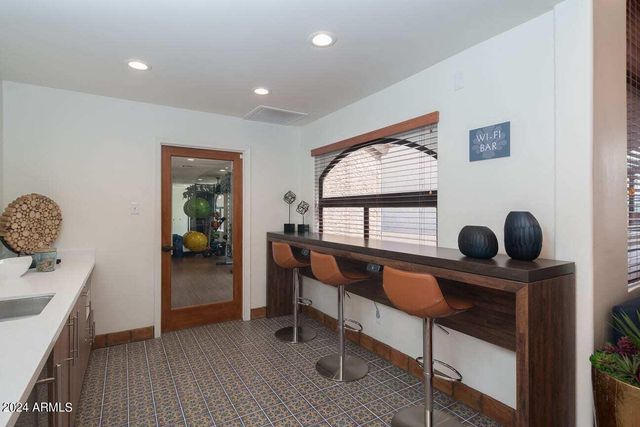 242 S BECK Avenue 1, Tempe, AZ 85281