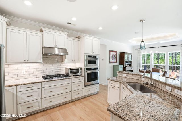 3710 Friendly Orange Court NE, Leland, NC 28451