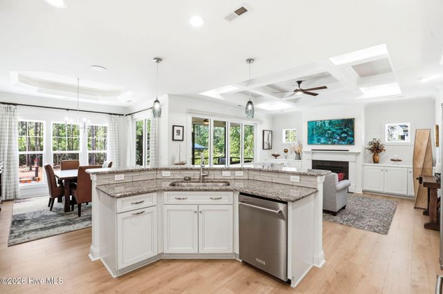 3710 Friendly Orange Court NE, Leland, NC 28451