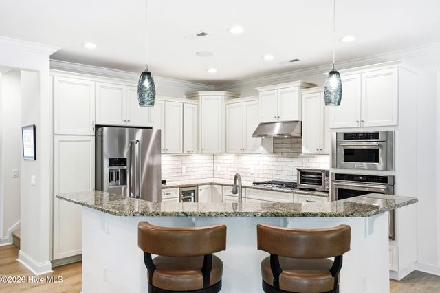 3710 Friendly Orange Court NE, Leland, NC 28451