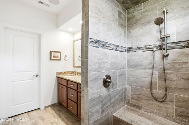 3710 Friendly Orange Court NE, Leland, NC 28451