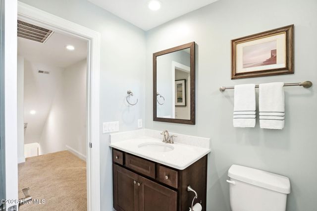 3710 Friendly Orange Court NE, Leland, NC 28451