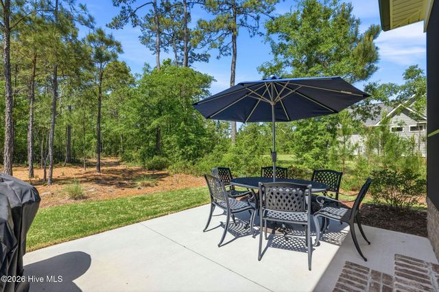 3710 Friendly Orange Court NE, Leland, NC 28451