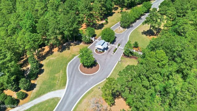 3710 Friendly Orange Court NE, Leland, NC 28451
