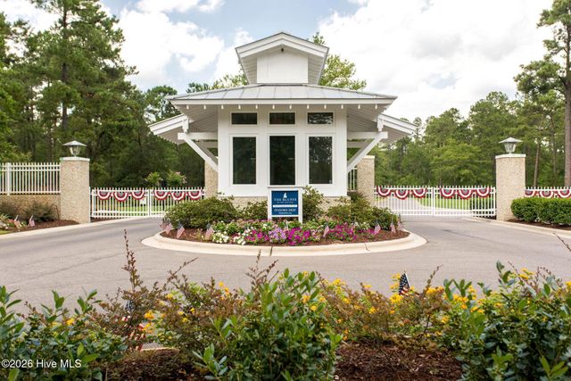 3710 Friendly Orange Court NE, Leland, NC 28451