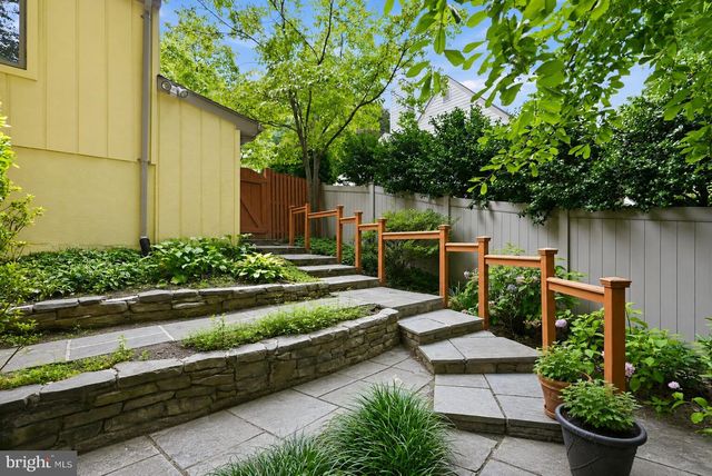 11213 ANGUS PL, Potomac, MD 20854