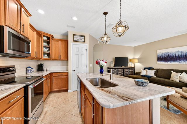 1335 Lara Circle 104, Rockledge, FL 32955