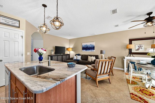 1335 Lara Circle 104, Rockledge, FL 32955