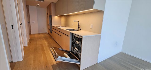 333 Ward Avenue 3905, Honolulu, HI 96814