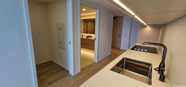 333 Ward Avenue 3905, Honolulu, HI 96814