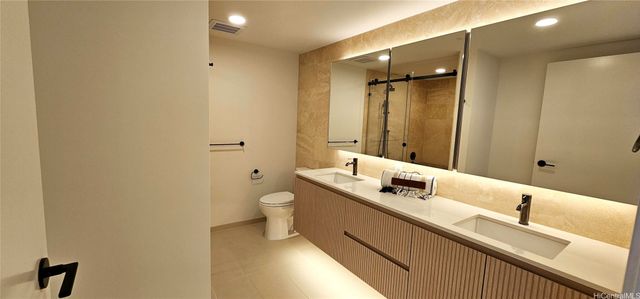 333 Ward Avenue 3905, Honolulu, HI 96814
