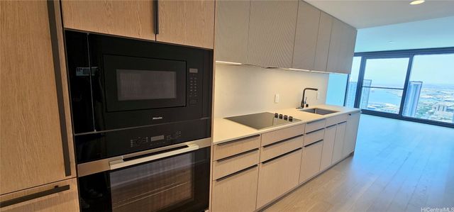 333 Ward Avenue 3905, Honolulu, HI 96814