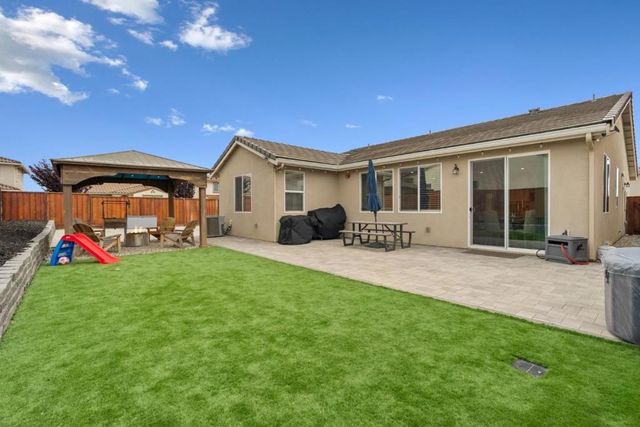 1363 Rossano Way, Salinas, CA 93905