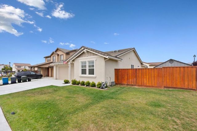 1363 Rossano Way, Salinas, CA 93905