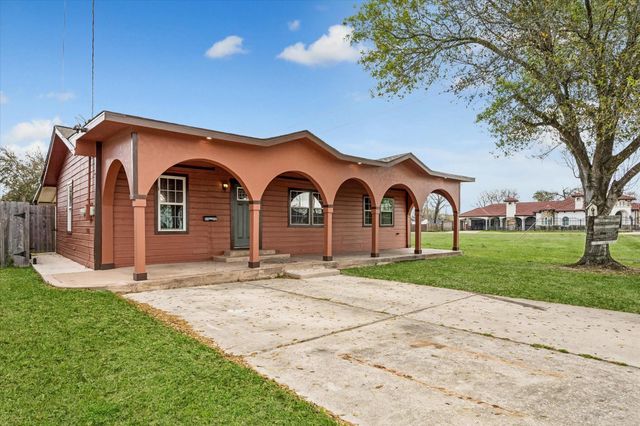 609 Avenue M, South Houston, TX 77587