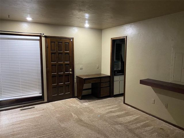 2023 N 9th Street, Purcell, OK 73080