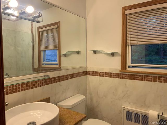 2 Stuart Drive, Syosset, NY 11791