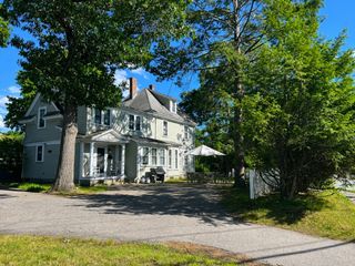 180 Warren 180, Needham, MA 02492