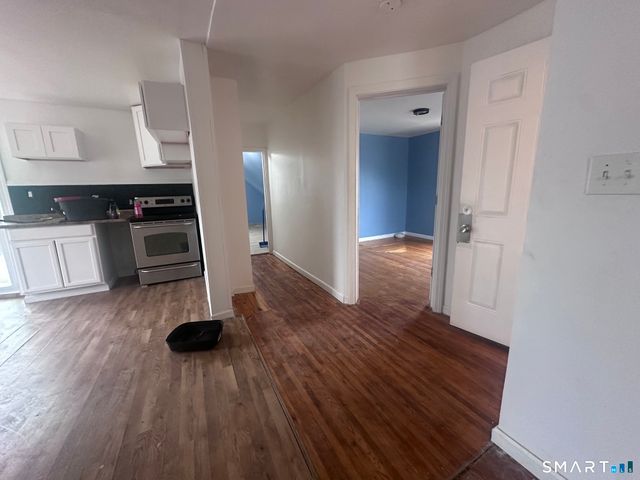 94-96 Burnside Avenue, East Hartford, CT 06108