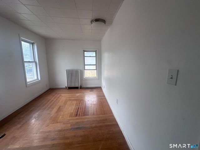 94-96 Burnside Avenue, East Hartford, CT 06108