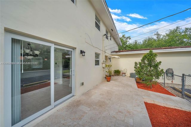 247 Bird Rd -, Coral Gables, FL 33146