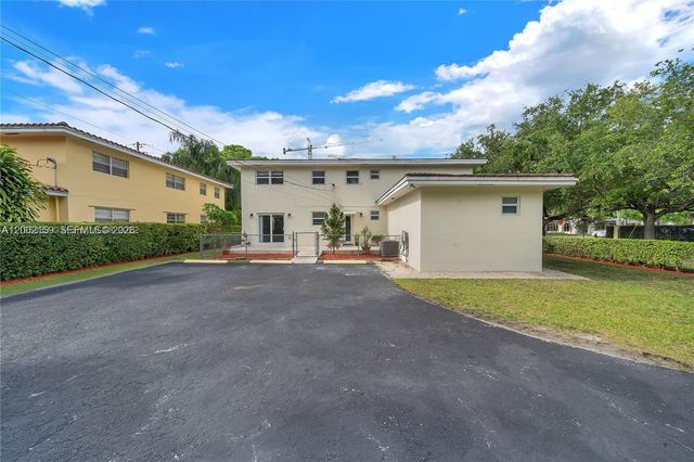 247 Bird Rd -, Coral Gables, FL 33146