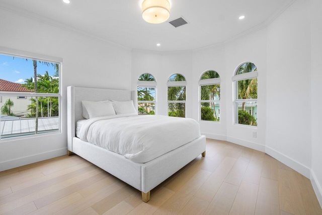 1366 SW 4th Court, Boca Raton, FL 33432