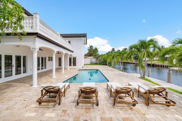 1366 SW 4th Court, Boca Raton, FL 33432