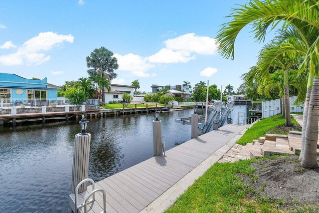 1366 SW 4th Court, Boca Raton, FL 33432