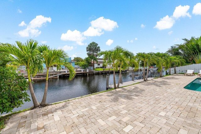 1366 SW 4th Court, Boca Raton, FL 33432