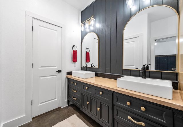 14215 3rd Street, Santa Fe, TX 77517