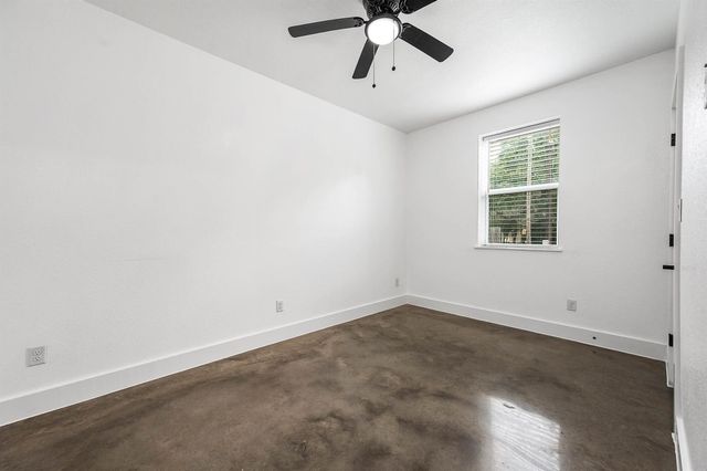 14215 3rd Street, Santa Fe, TX 77517